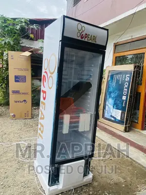 Sealed in Box  Pearl PVC 424-2b 1 Door Display Fridge 