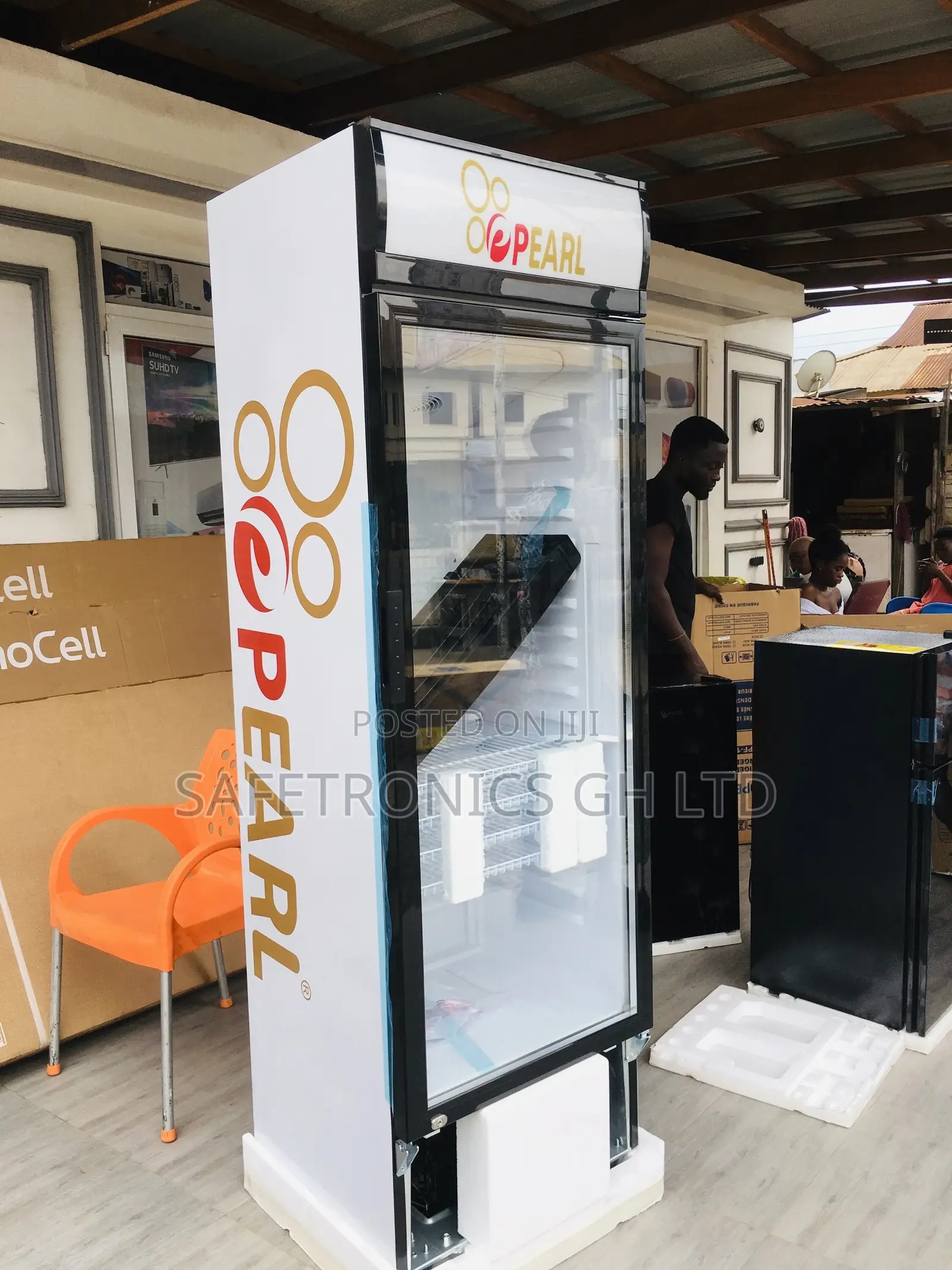 Singledoor Pearl PVC-424 Durable Display Showcase Fridge