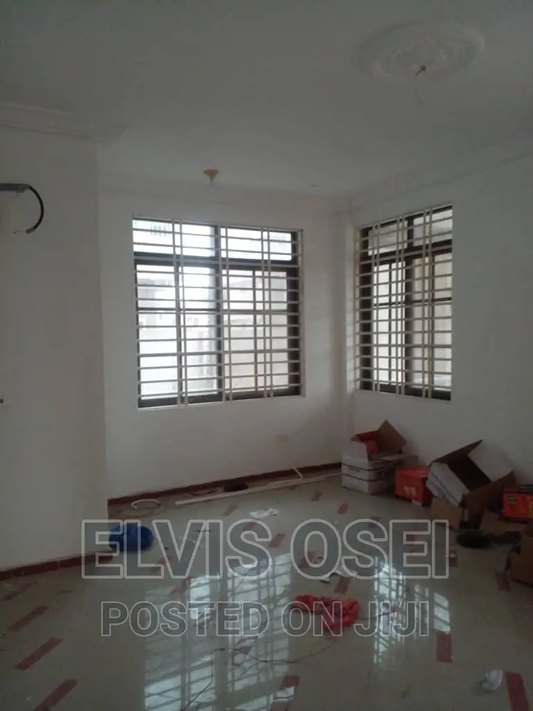 3bdrm Apartment in Tetegu, Weija for rent