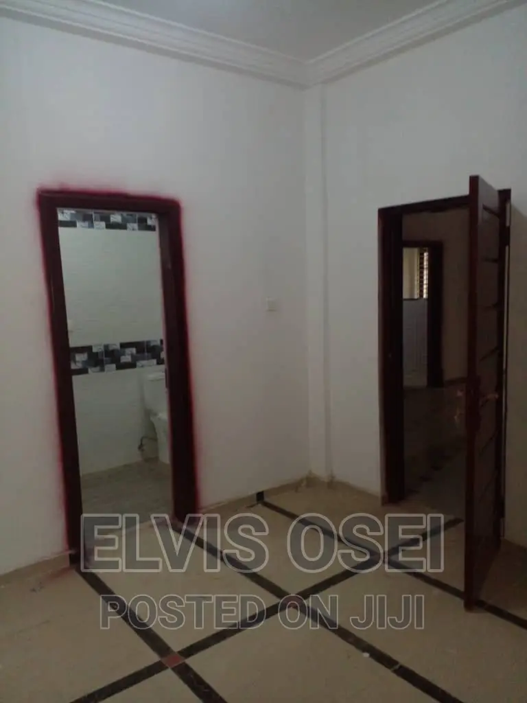 3bdrm Apartment in Tetegu, Weija for rent