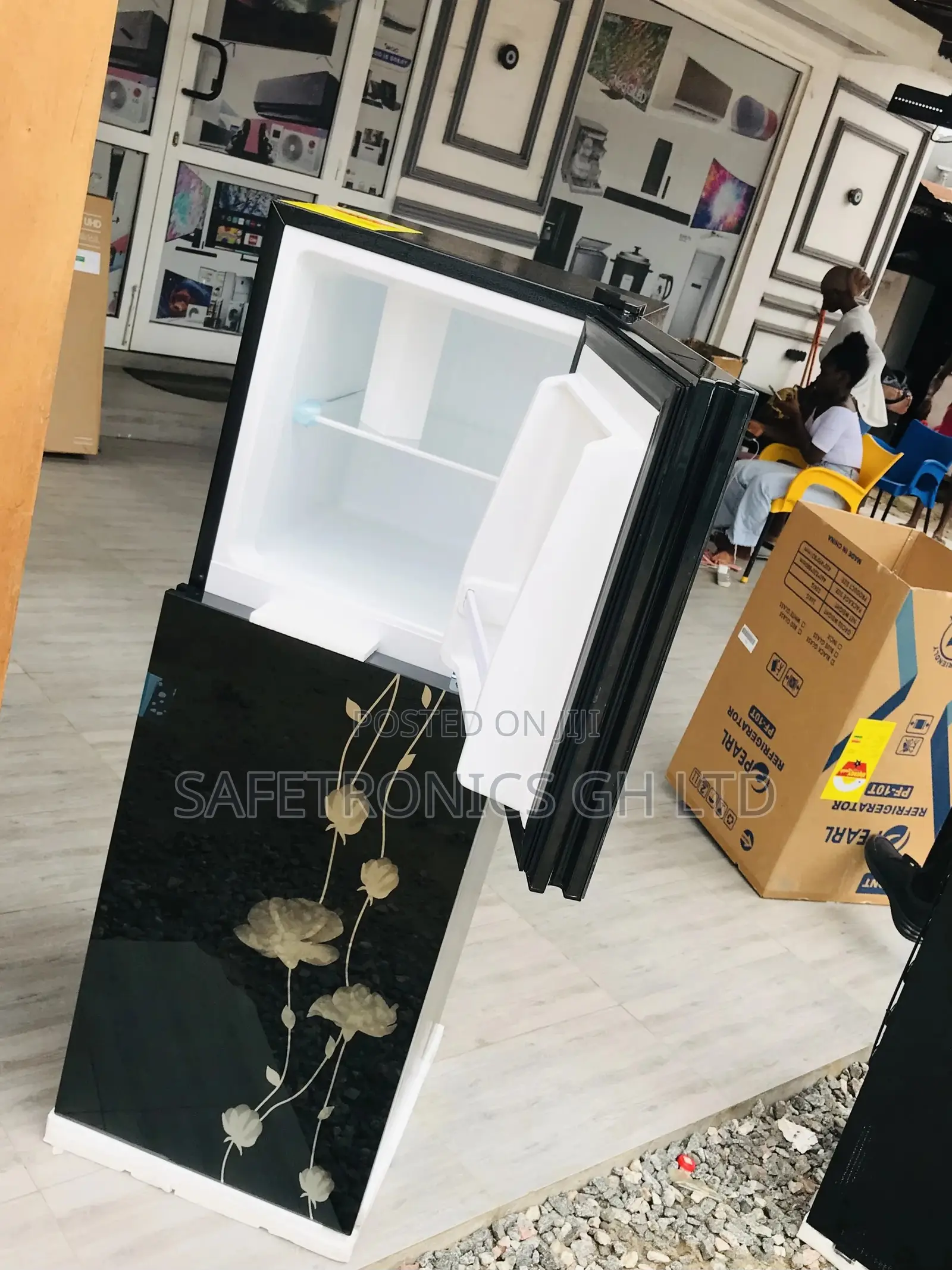 Durable Topfreezer Pearl Black PF-20T Doubledoor Fridge 