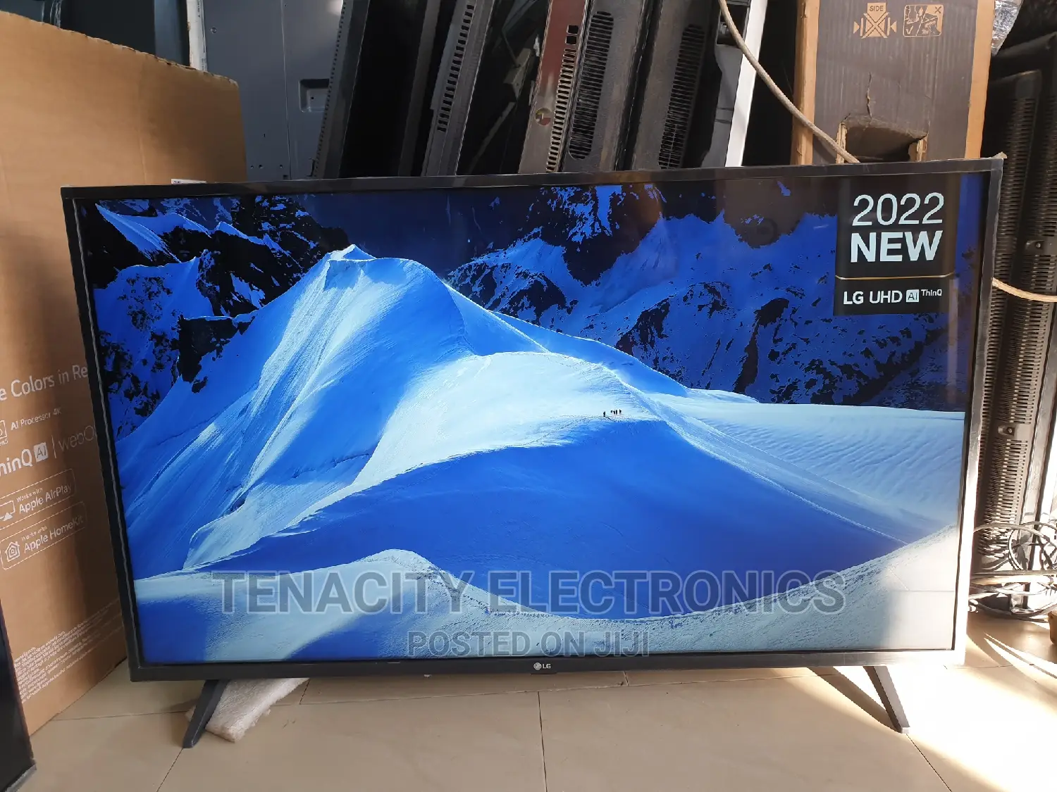 New 2022 43"Lg Uhd HDR Smart Satellite TV