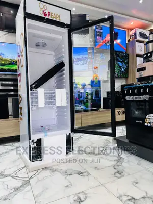 Look Very Stylish Display Fridge Pearl PVC 424-2b.