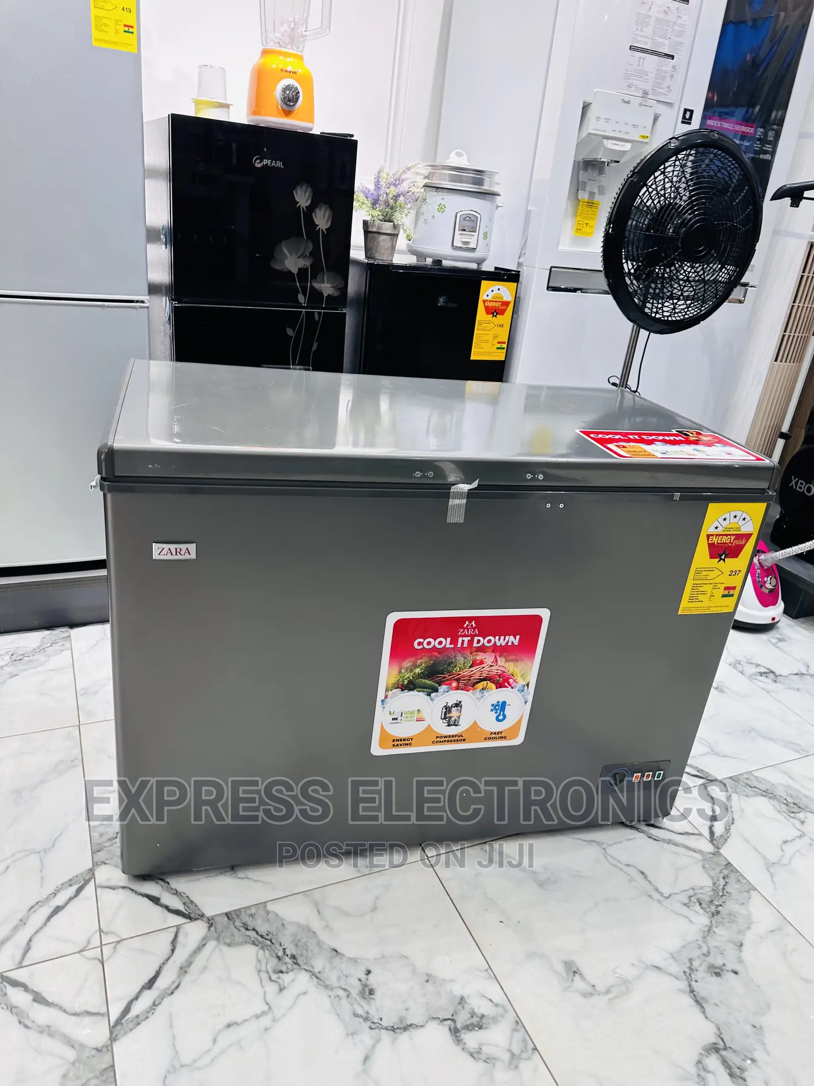 Zara 360s Chest Freezer 270L Single Door Grey