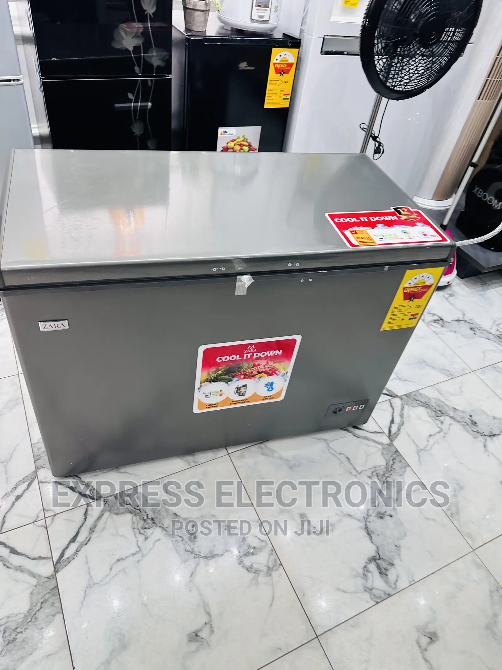 360s Chest Freezer Single Door Zara