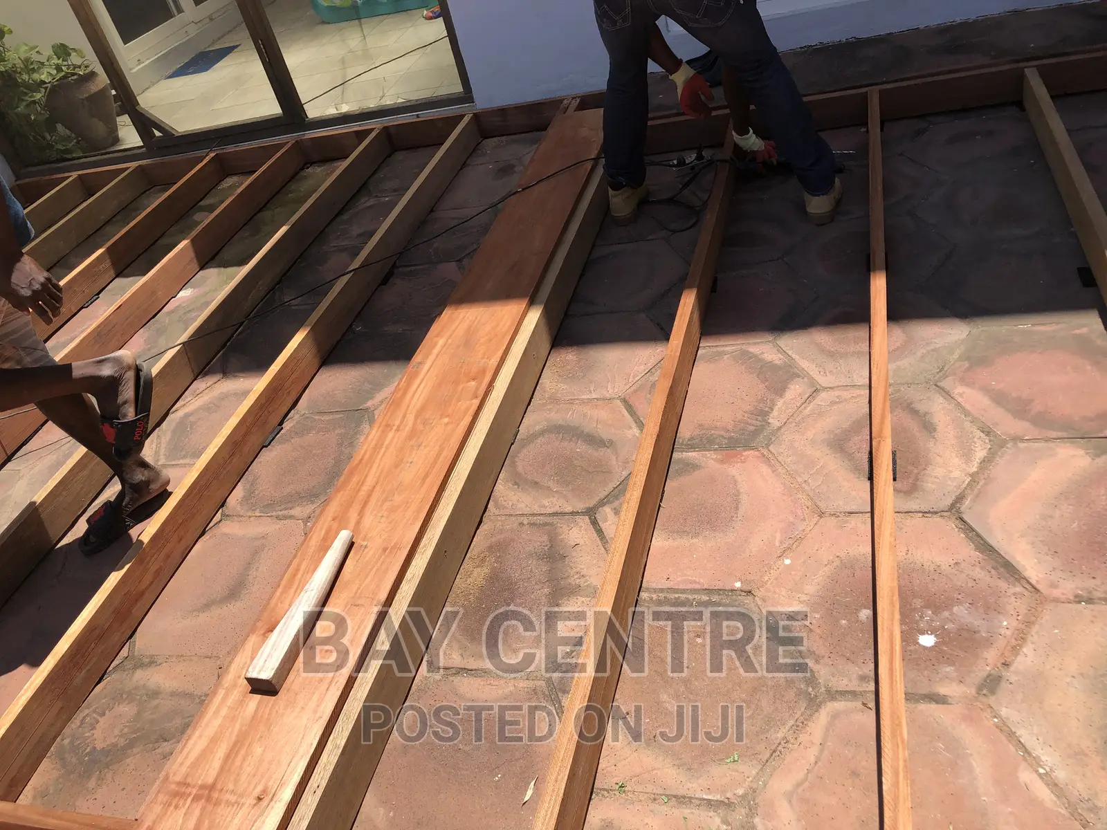 Modern Deck Platform