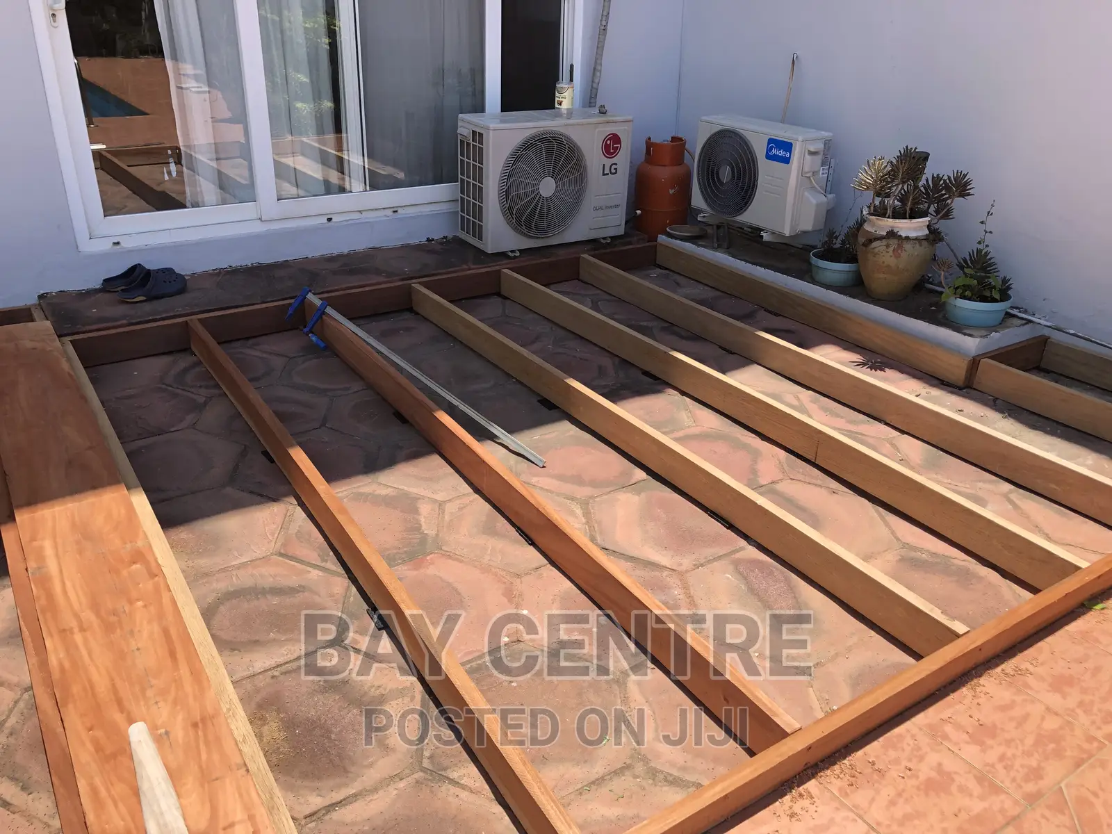 Modern Deck Platform