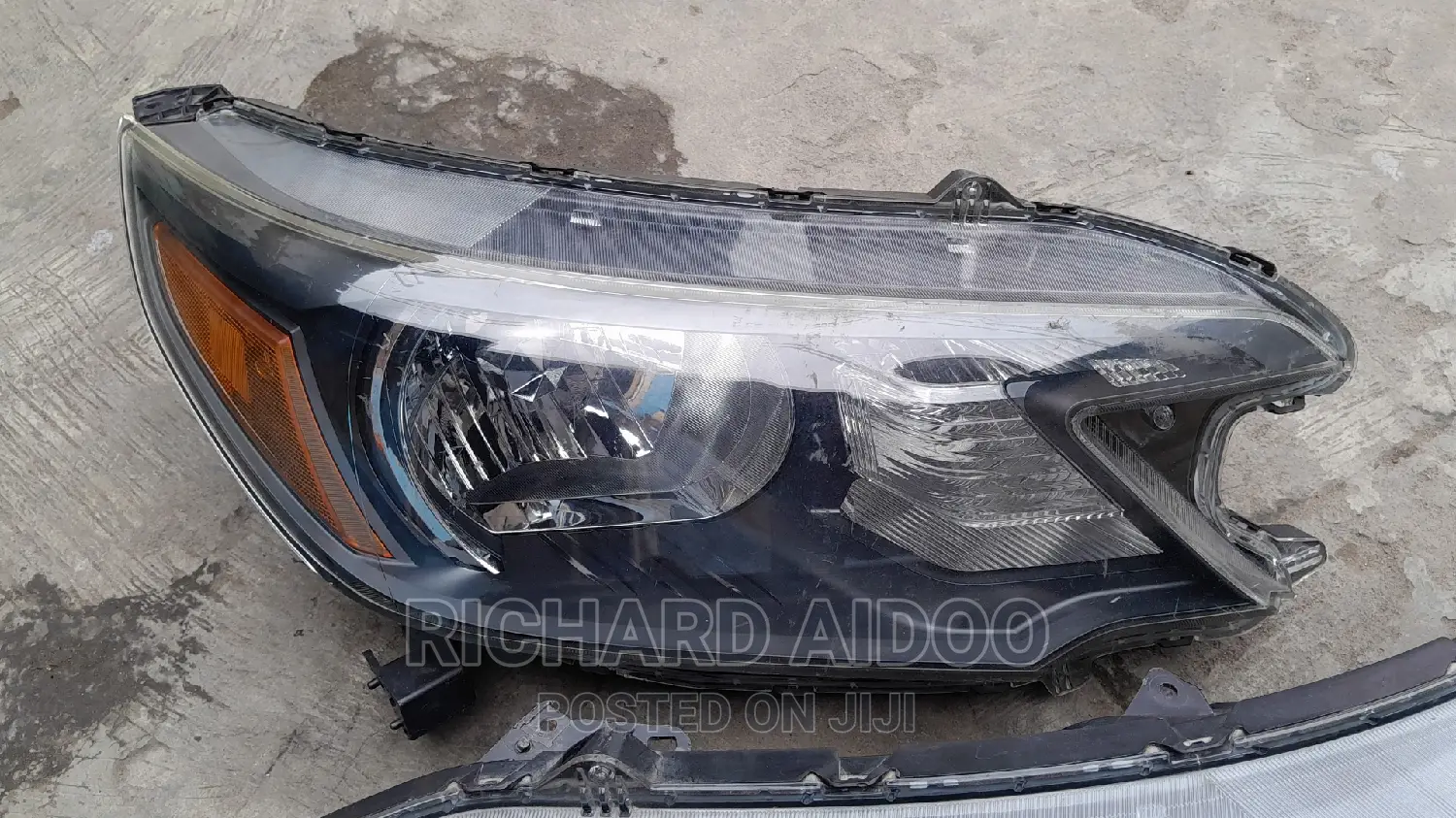 Honda CR-V 2014 Headlight Available