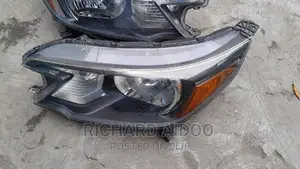 Honda CR-V 2014 Headlight Available