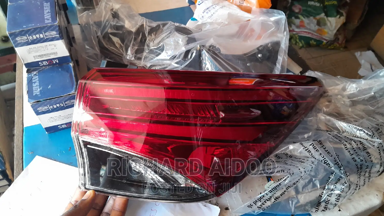 Toyota Fortuner 2016 Taillight Available