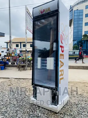 Energy and Cost Saving Pearl Display Refrigerator;White) 