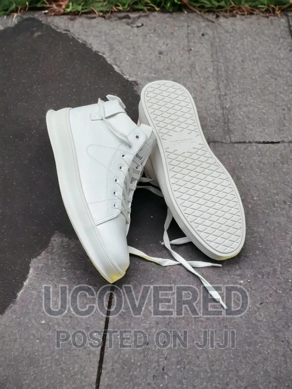 TIMBERLAND All White Boots