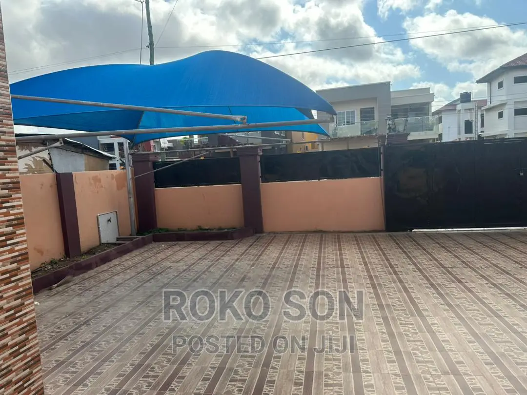 3bdrm House in Dr Roko, Spintex for rent