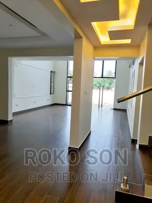 4bdrm Duplex in Dr Roko, The Mall for rent