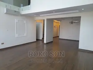 4bdrm Duplex in Dr Roko, The Mall for rent