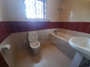 3bdrm Apartment in Skm, West Legon for rent