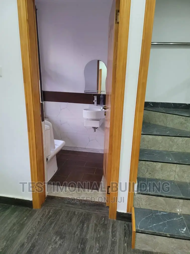 2bdrm Apartment in Testimonial Building, East Legon for rent