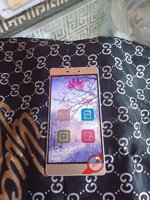 Huawei P8 64 GB Silver