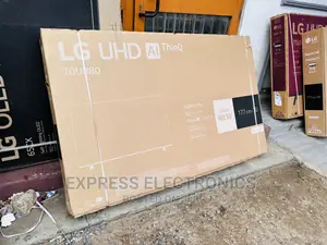 Superior Sleek Slim UHD Smart 70”UR8003 LG Tv