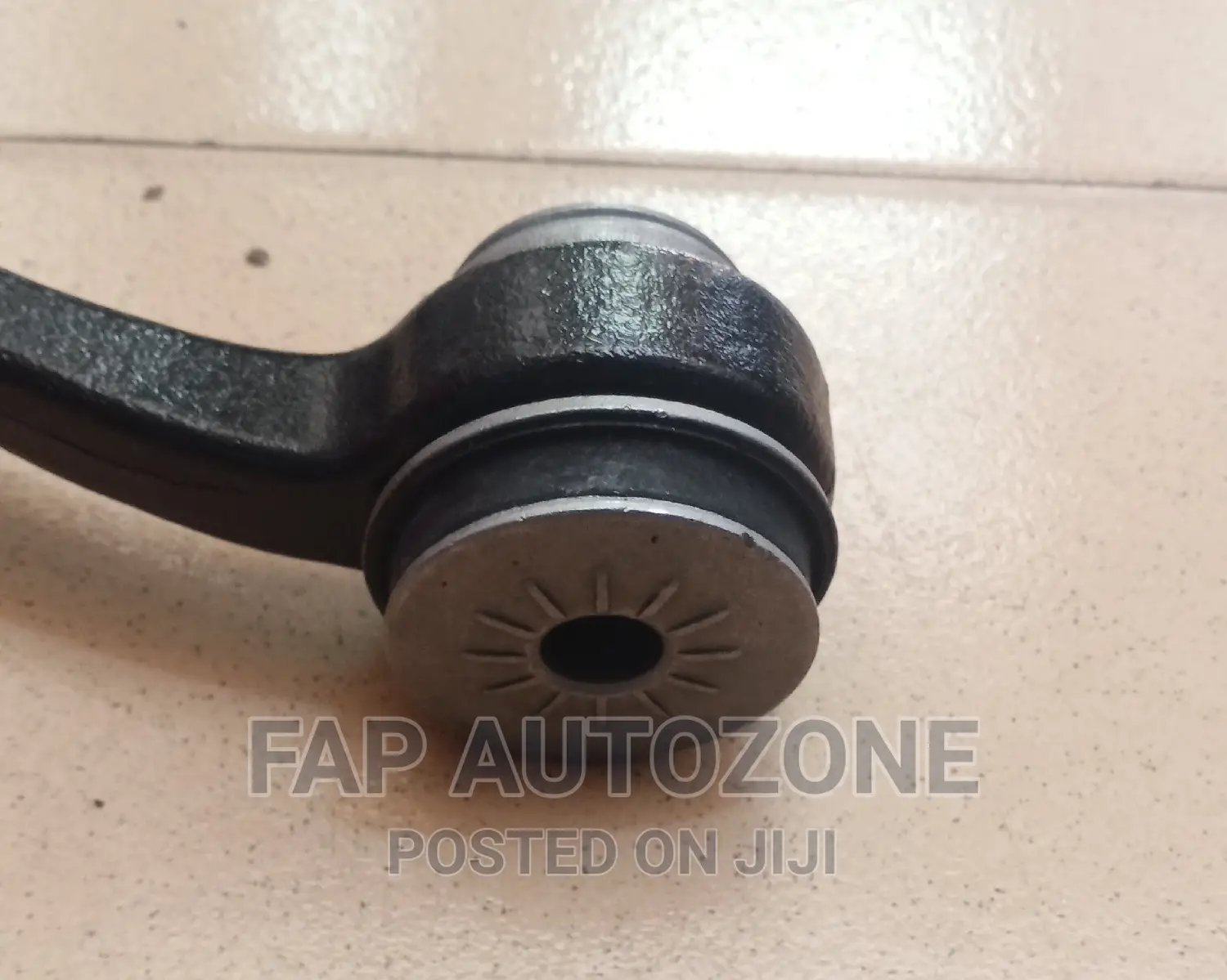 Original Escalade Control Arm Upper From Usa. Rk80669/70