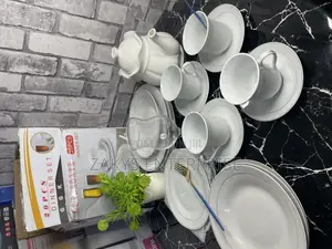 20pcs Dinnerware Set + Tea Pot