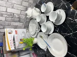 20pcs Dinnerware Set + Tea Pot