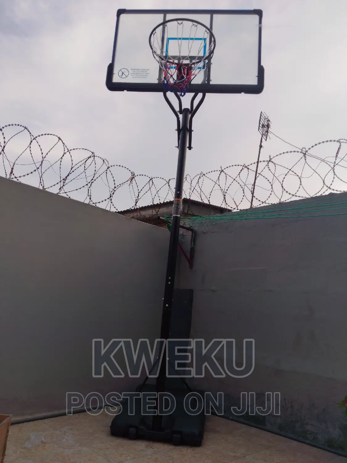 Basketball Stand With Fiber Glass Board