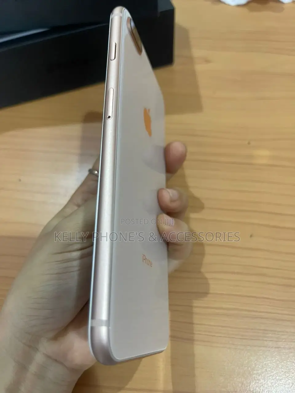 New Apple iPhone 11 128 GB Green