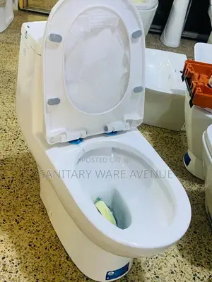 Water Closet - Combined Unit - Toilet Seat