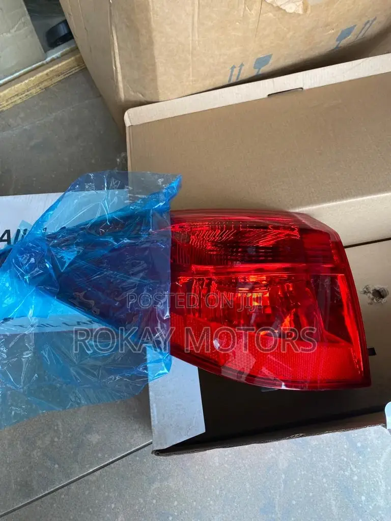 Corolla 2017,2018,2019 Taillight Sports Pair