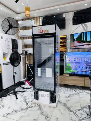 Adjustable Shelf PVC 424-2b Pearl Display Fridge