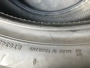 265/60r18 Brigdestone Tire