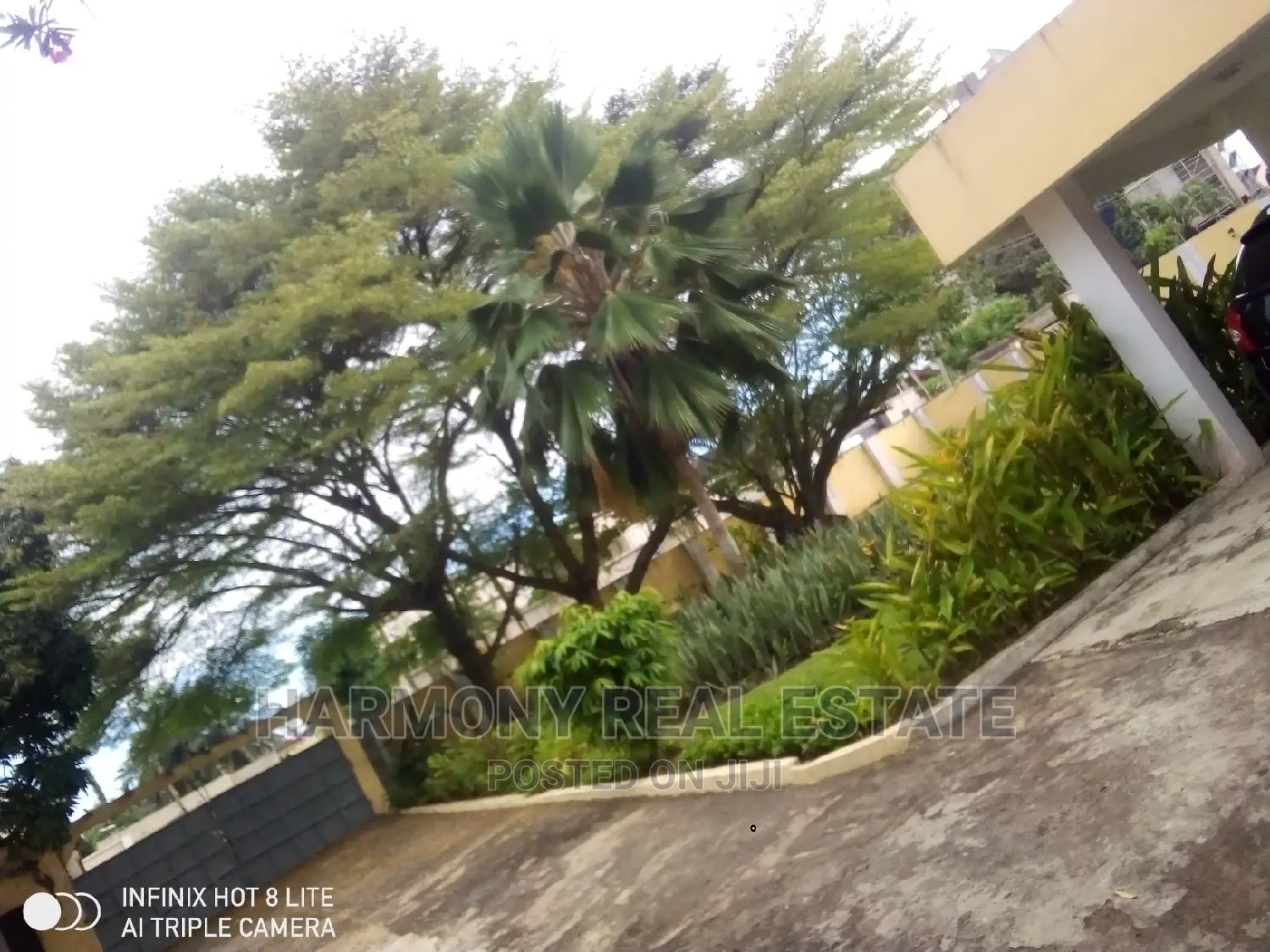 4bdrm House in Airport Residential Area for rent