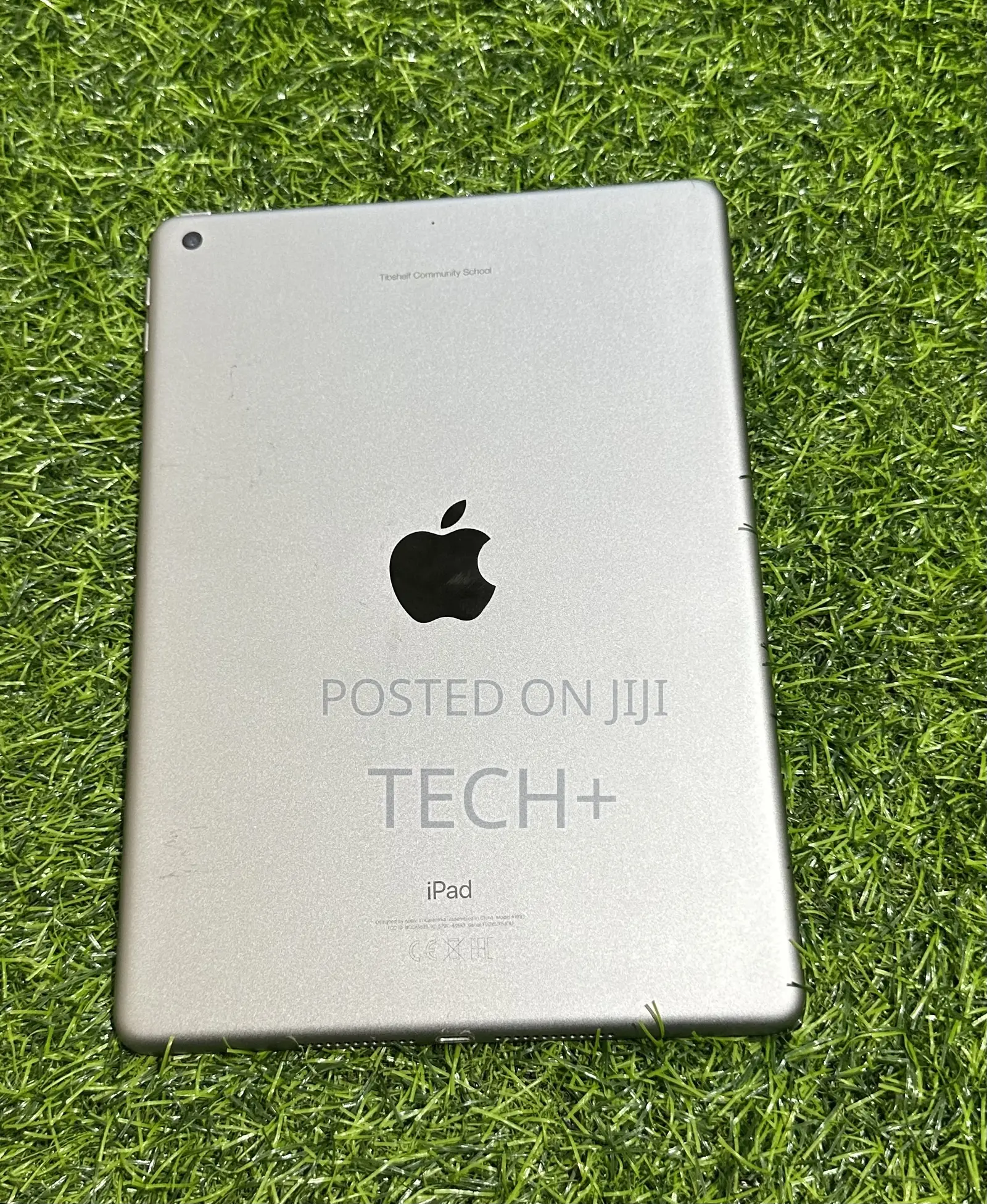 Apple iPad 9.7 32 GB Silver