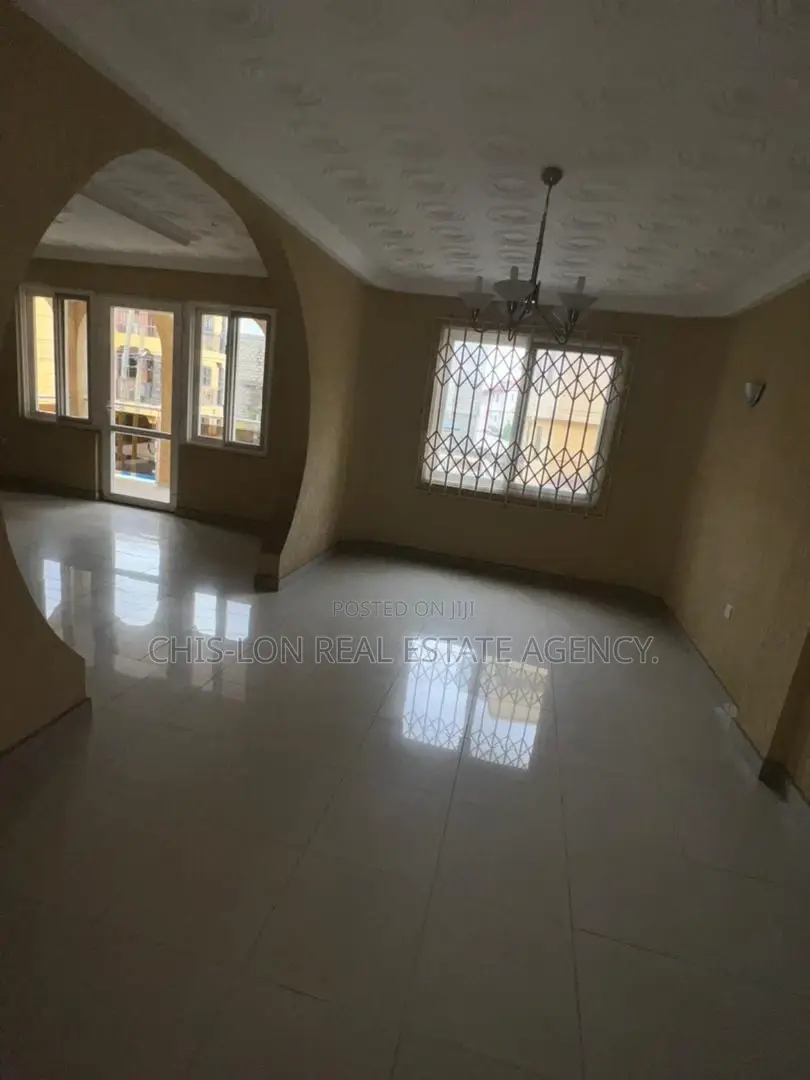 2bdrm Apartment in Dworwulu for rent