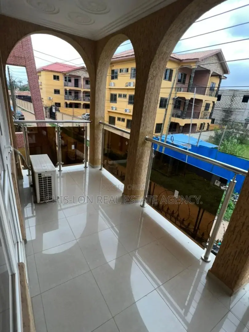 2bdrm Apartment in Dworwulu for rent