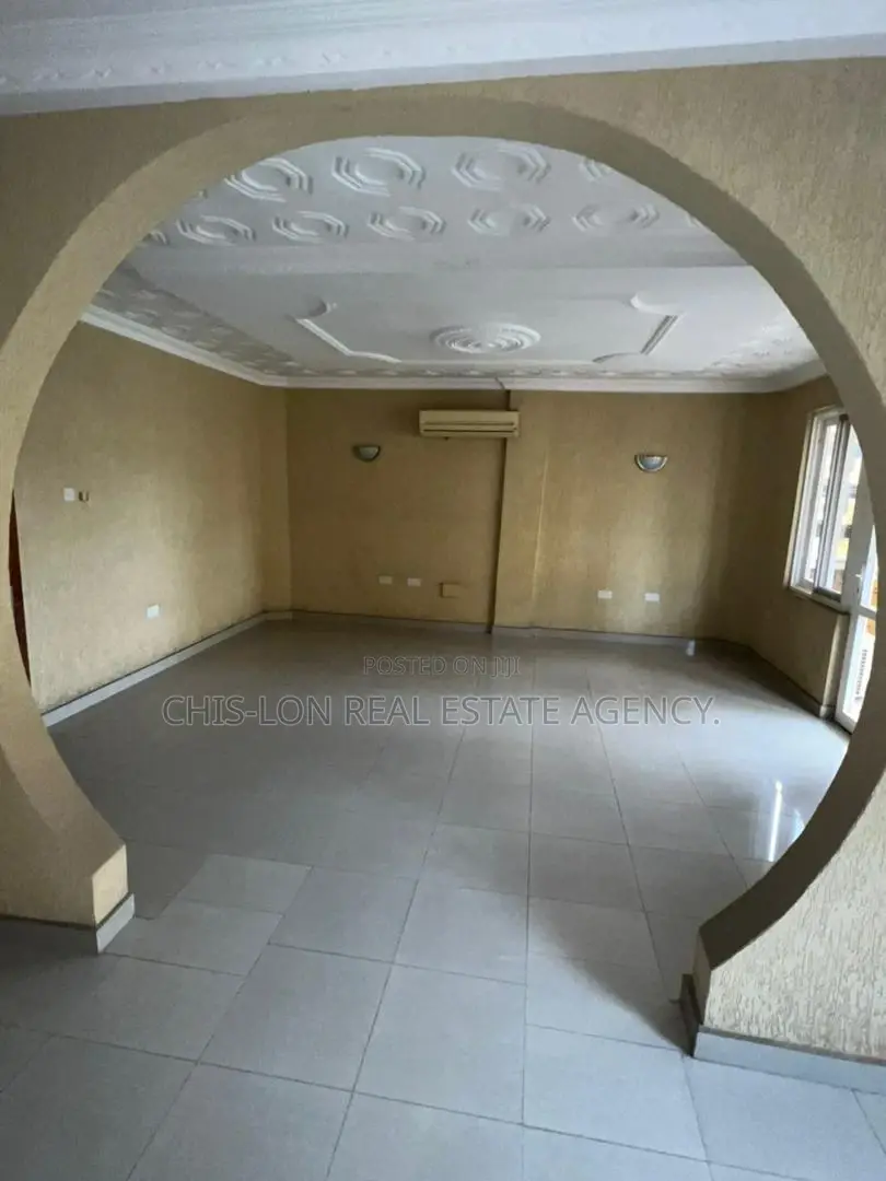 2bdrm Apartment in Dworwulu for rent