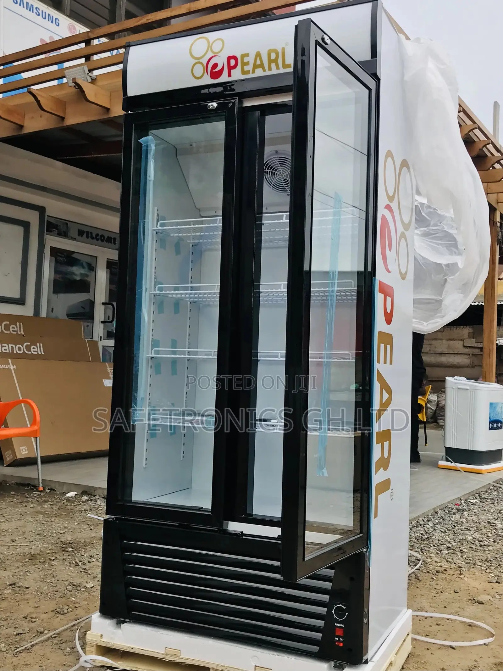 Pearl PVC-622-2B  Doubledoor Display Fridge Essential