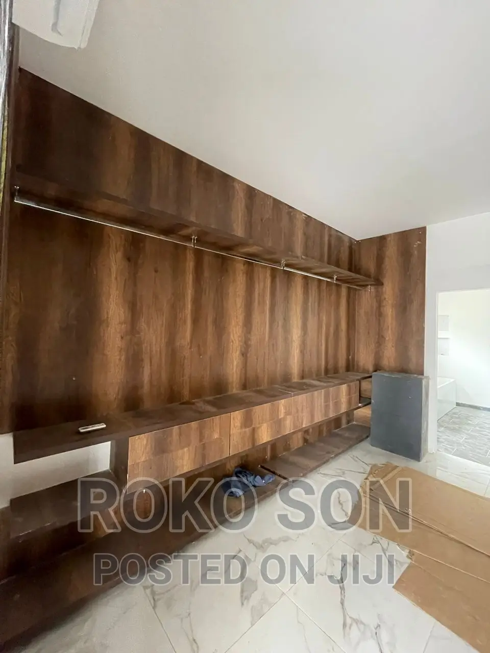 3bdrm Duplex in Dr Roko, Lake Side Estate for sale