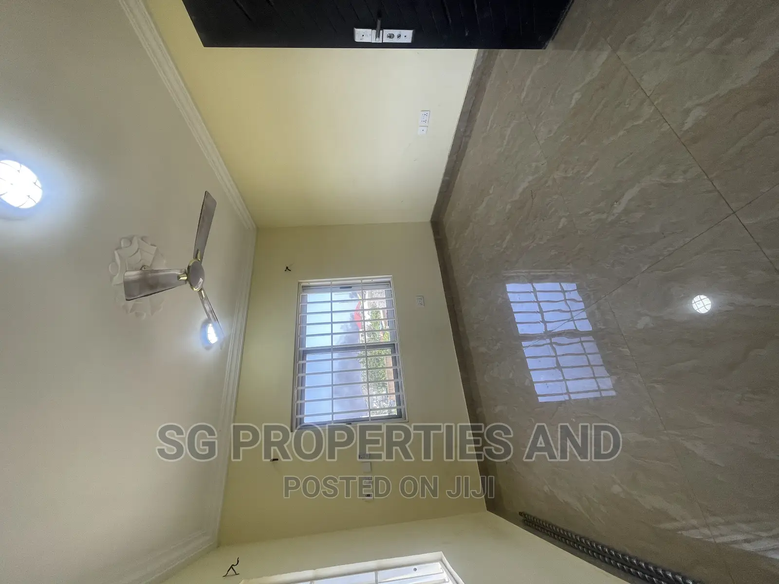 2bdrm Apartment in Lashibi, Spintex for rent