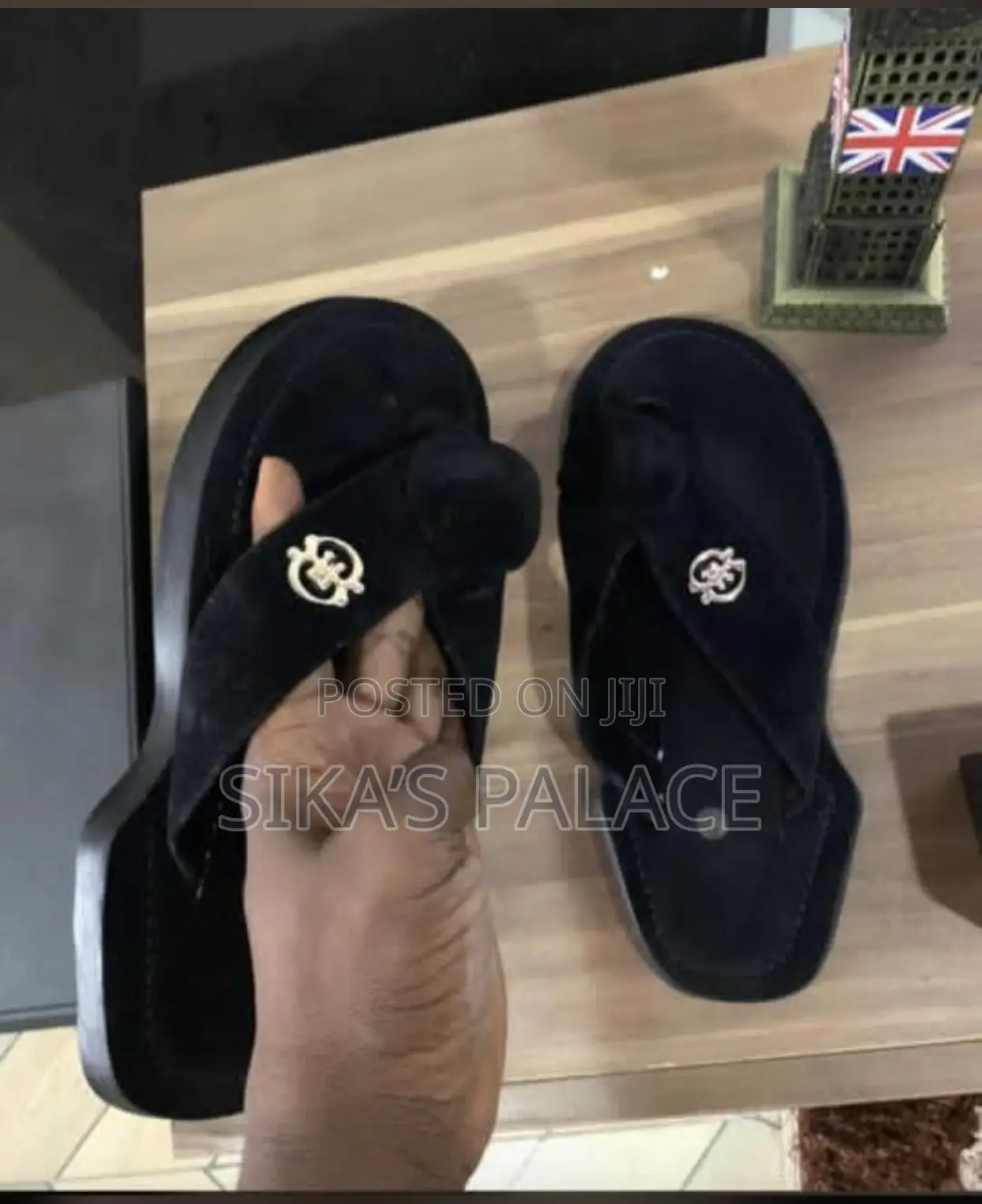 Black Chaw Chaw Slippers
