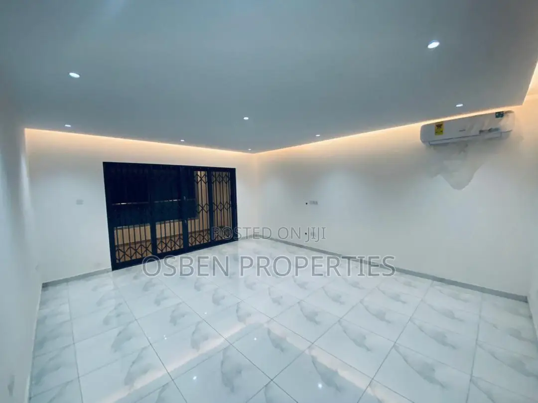 Furnished 8bdrm Mansion in Pleasant Properties, East Legon for sale