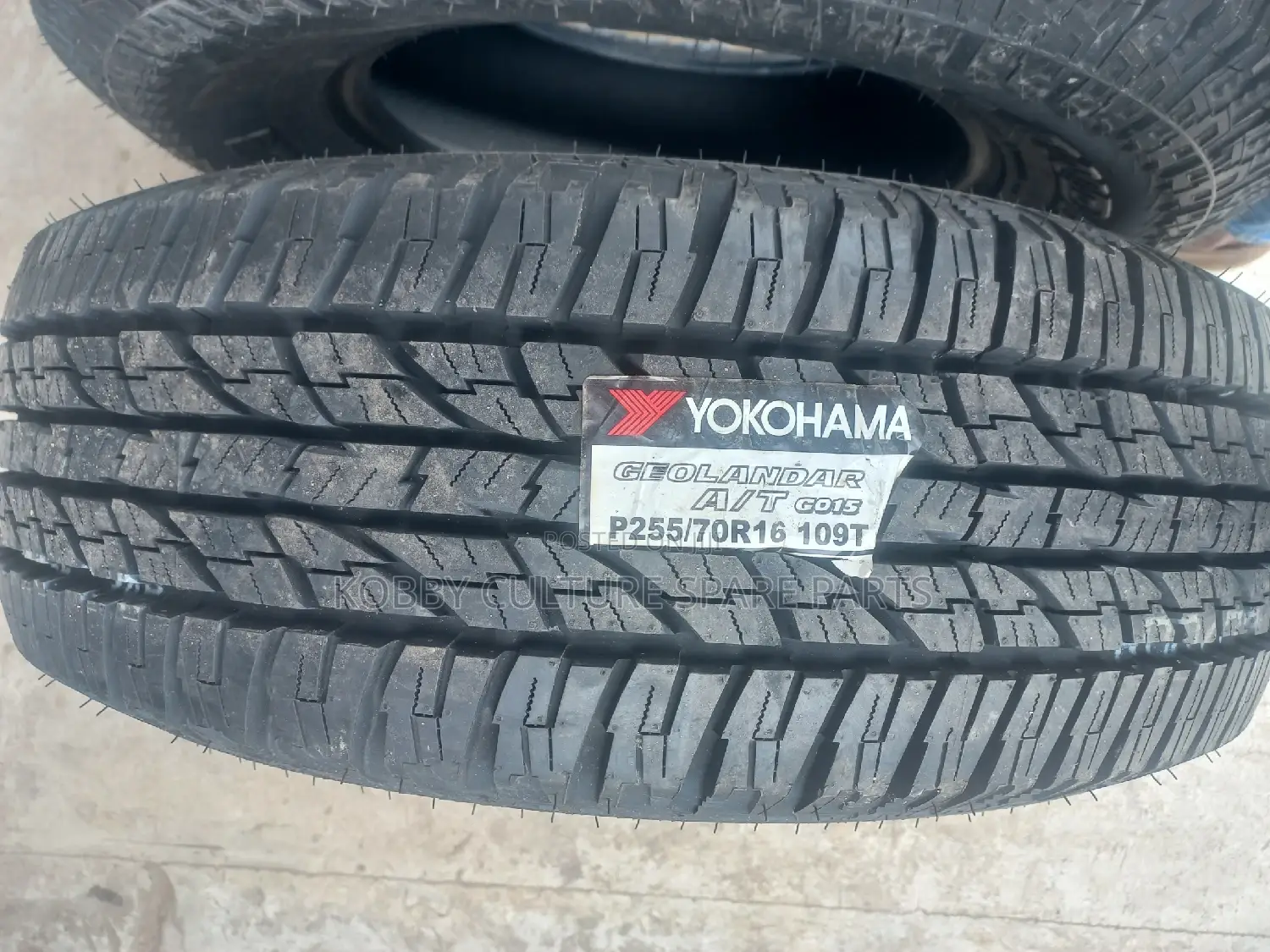 Yokohama 255/70 R16
