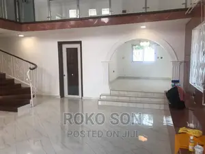 4bdrm Duplex in Dr Roko, American House for sale
