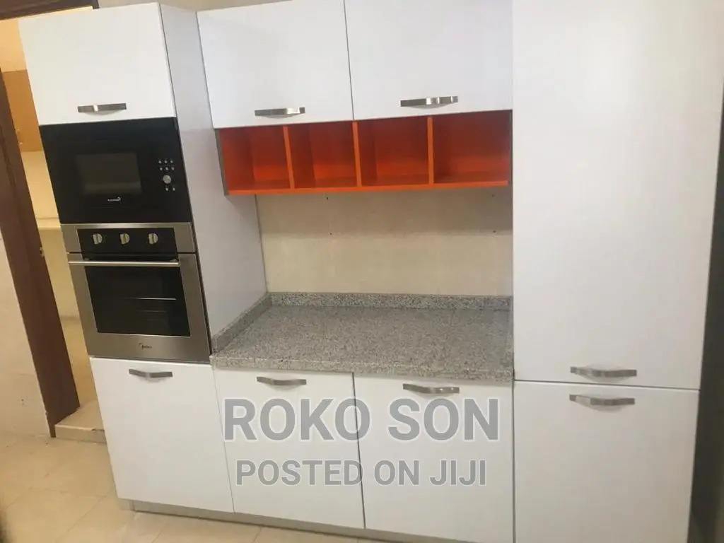 4bdrm Duplex in Dr Roko, American House for sale