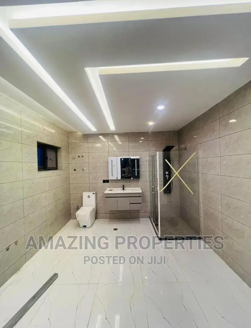 4bdrm House in East Legon for sale