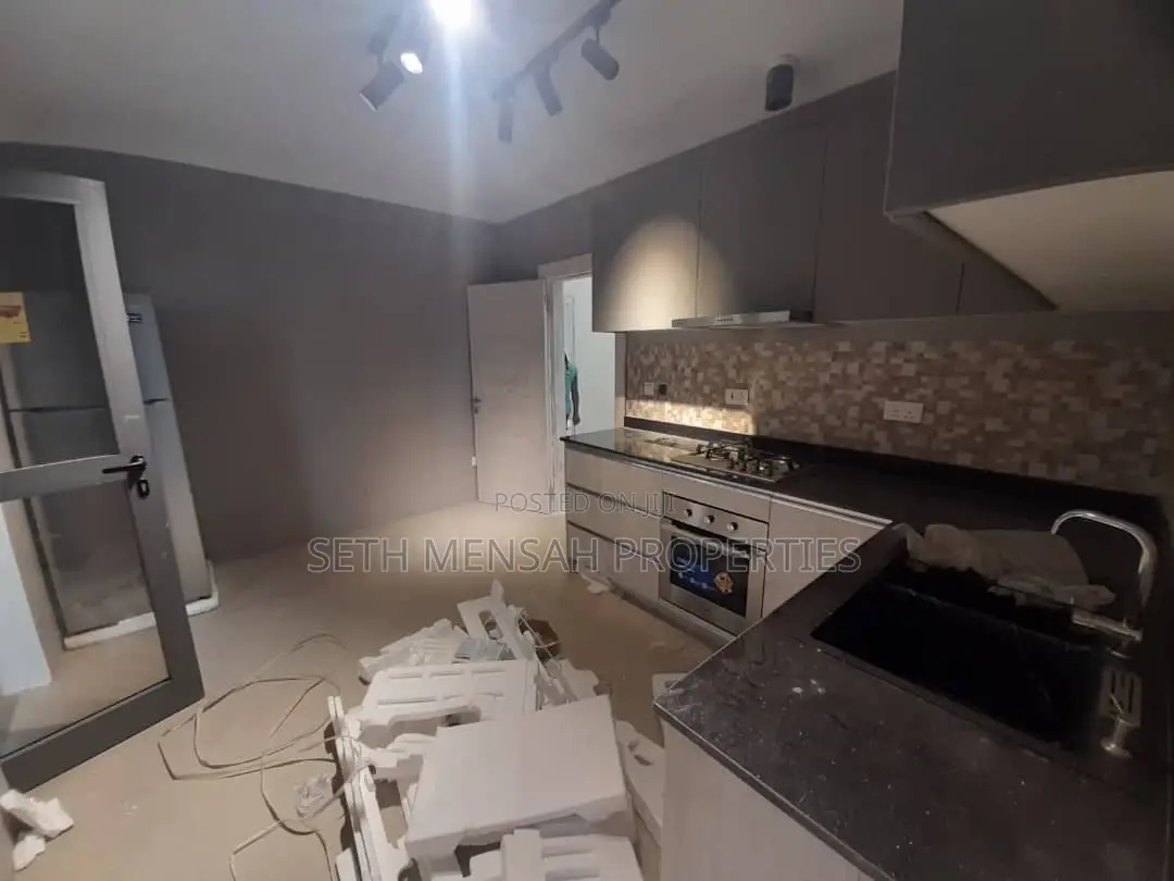 2bdrm Apartment in Skm, Dzorwulu for rent