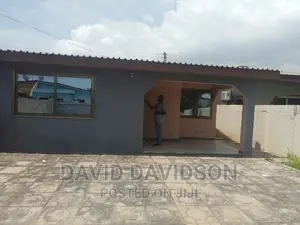 2bdrm Mansion in Executive 2 Bedroom, Tema Metropolitan for rent