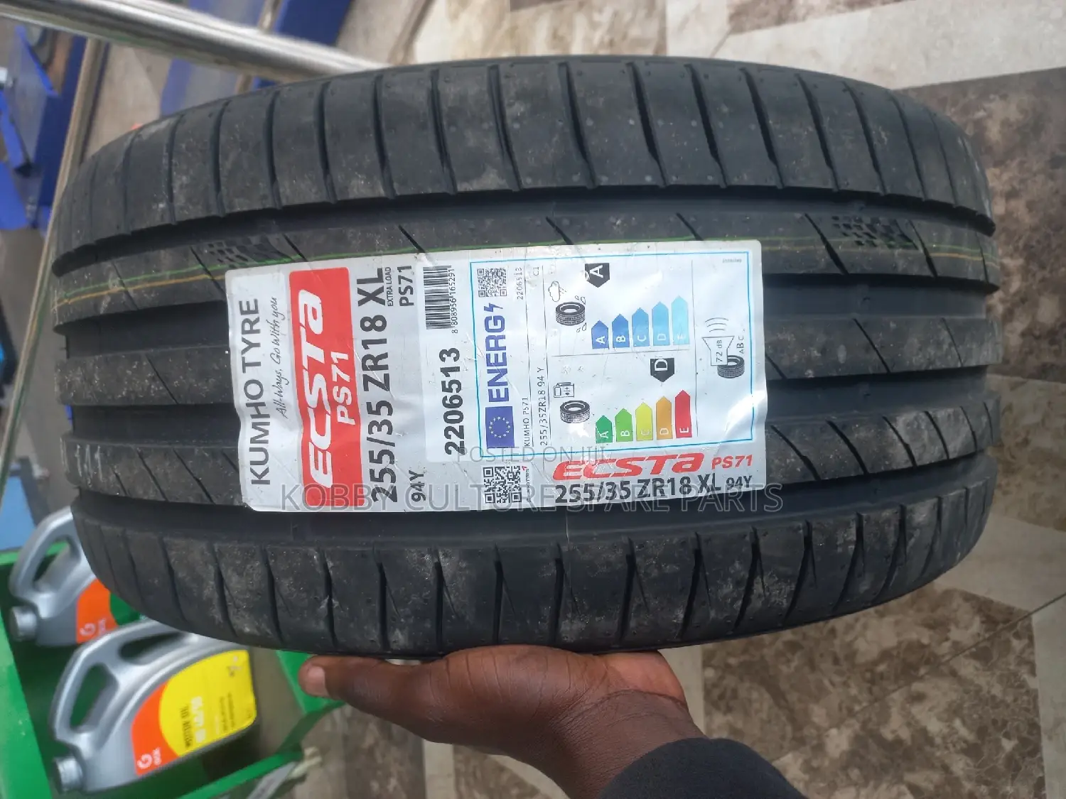 Original Kuhmo 255/35 R18 Tyres Available