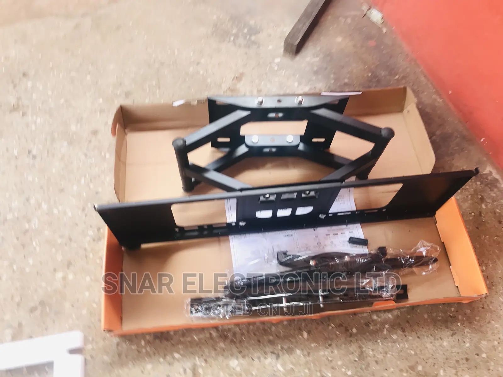 Original Adjustable TV Well Mount